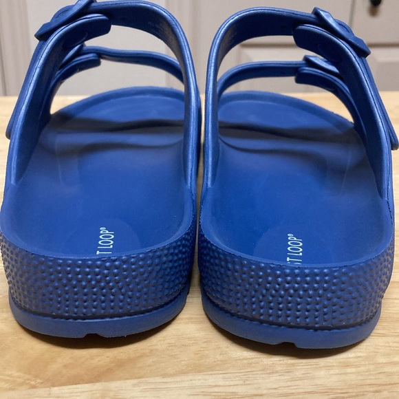 West Loop Navy Pool Slides Double Buckle Lightweight Shoes Size 4-5 - Picture 5 of 8